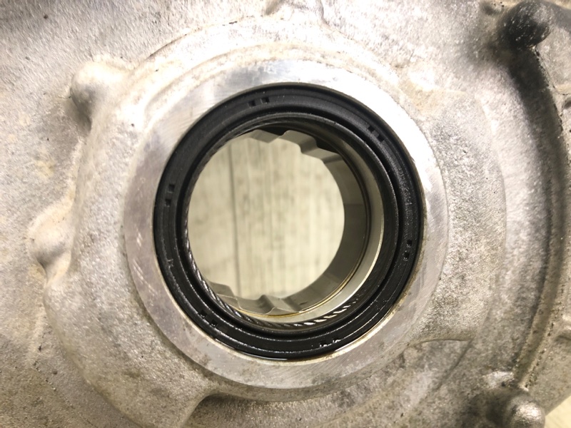 Крышка ГРМ передняя CAMRY 55 14-17 2016 2.5 2ARFE