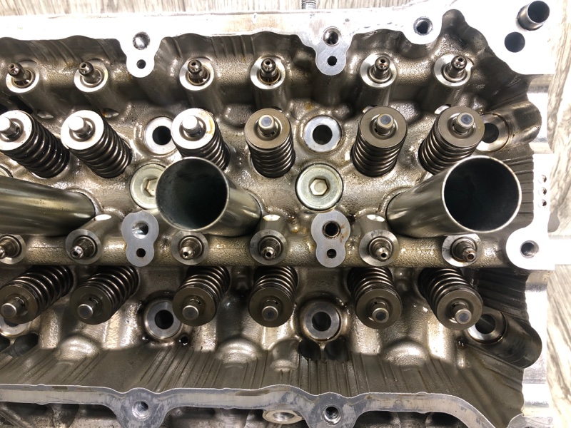 Головка блока цилиндров CAMRY 55 14-17 2016 2.5 2ARFE