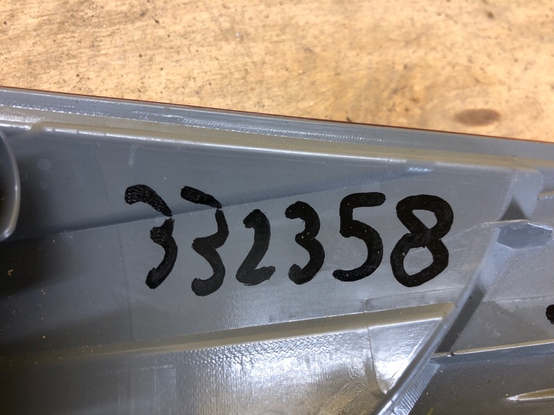 Фонарь наружный левый ACCORD CU8 / TSX 08-14 Фонарь наружный левый ACCORD CU8 / TSX 08-14