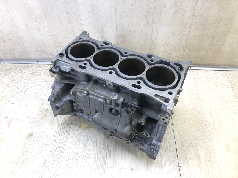 Блок двигателя TOYOTA CAMRY 55 14-17 2016 2.5 2ARFE 1141009396 Б/У