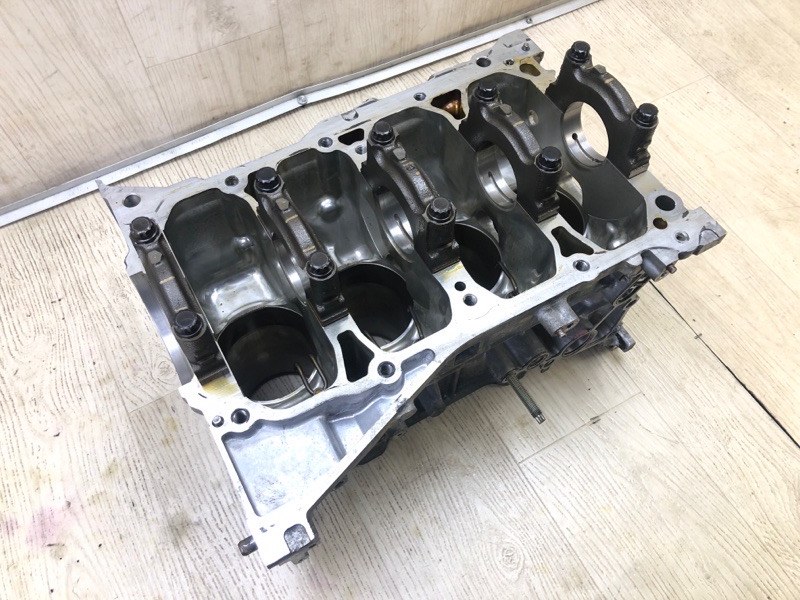 Блок двигателя CAMRY 55 14-17 2016 2.5 2ARFE