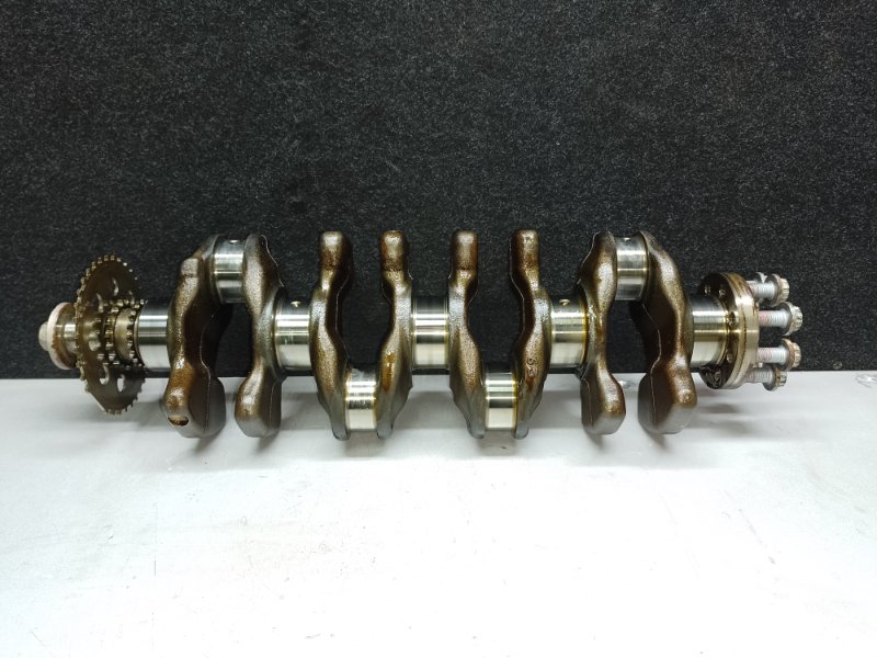 Коленвал LEXUS CT200 11-17 2013 1.8 2ZRFXE 13401-37020 Б/У