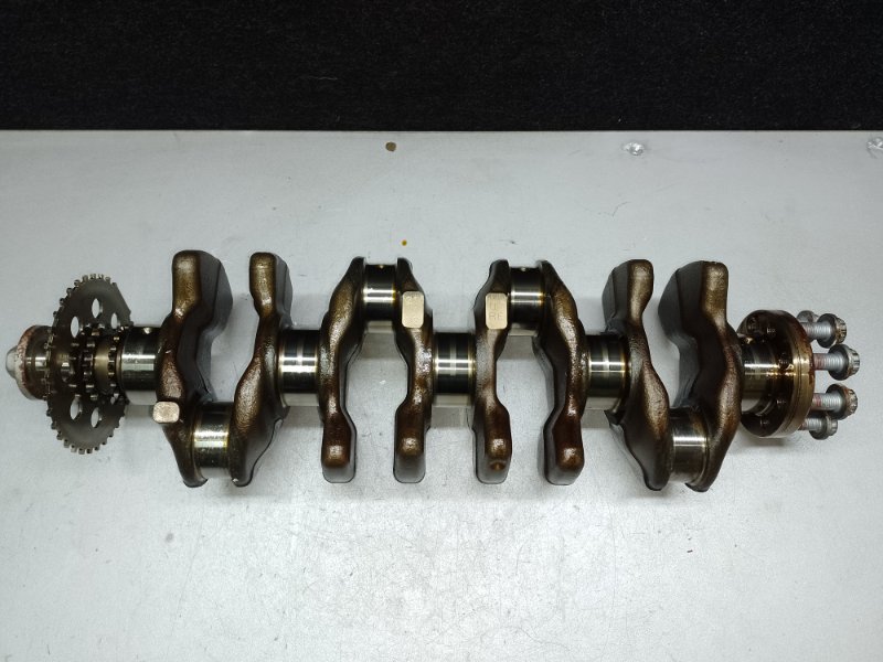 Коленвал CT200 11-17 2013 1.8 2ZRFXE