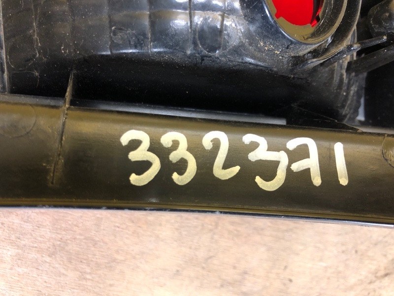 Фонарь наружный правый CRV 02-06 Фонарь наружный правый CRV 02-06