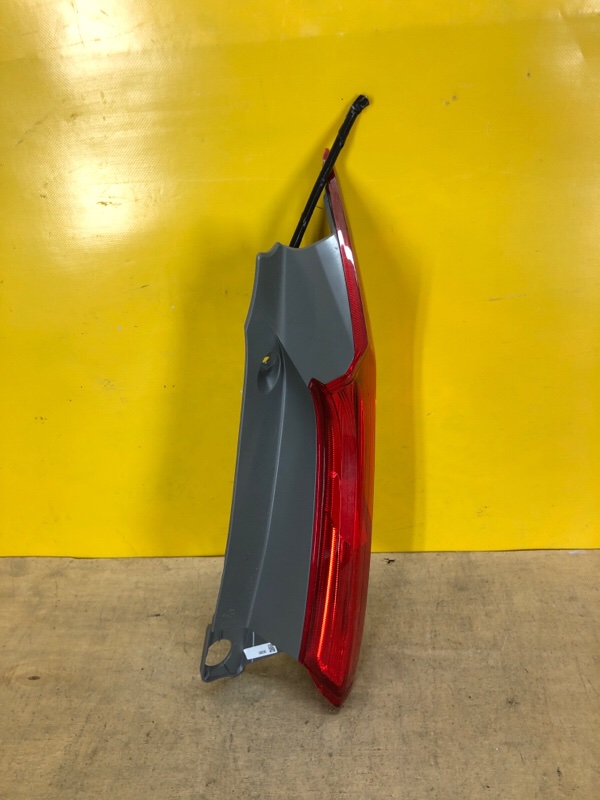 Фонарь наружный правый HONDA CRV (RM) 11-18 34170-T1W-A01 Б/У