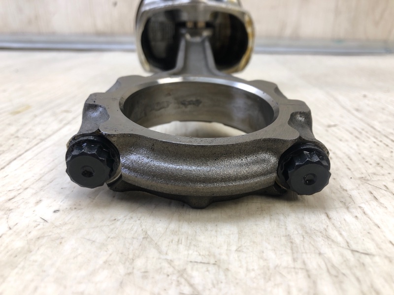 Шатун CAMRY 55 14-17 2016 2.5 2ARFE