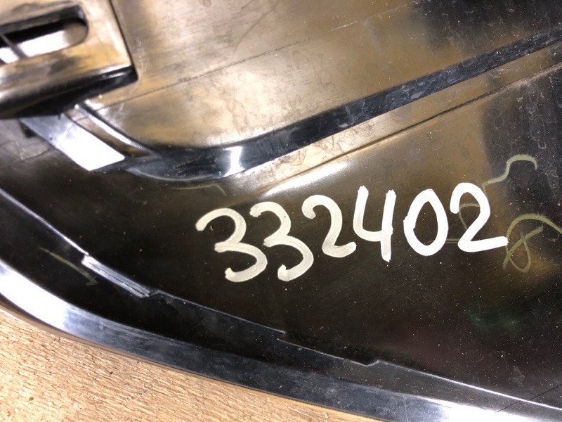 Фонарь наружный правый FORESTER SH 07-12