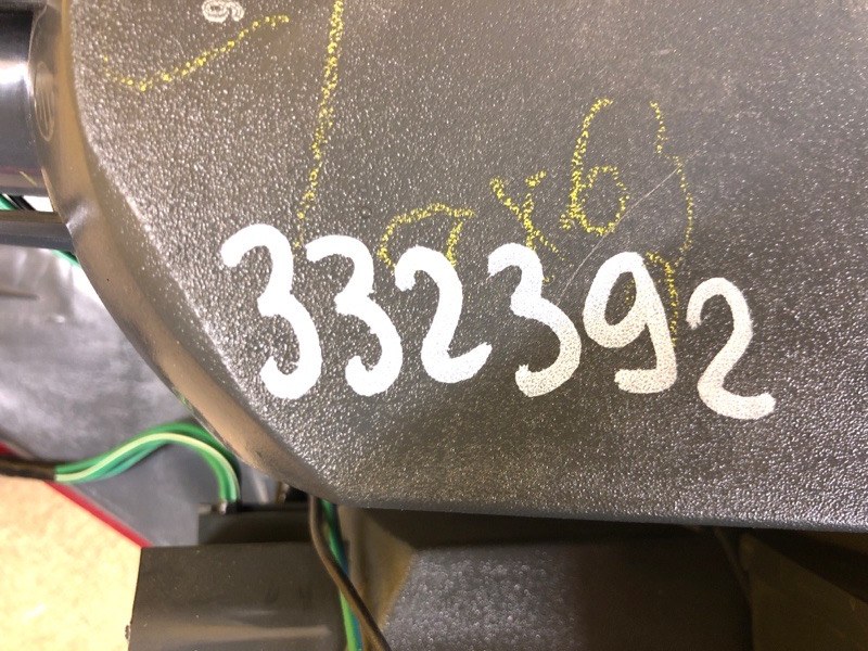 Фонарь наружный правый OUTBACK 03-09 BP