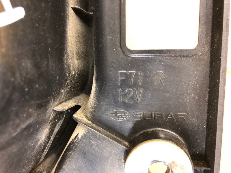 Фонарь наружный правый FORESTER 12-19 Фонарь наружный правый FORESTER 12-19