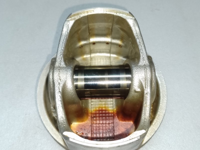 Поршень LEXUS CT200 11-17 1.8 2ZRFXE