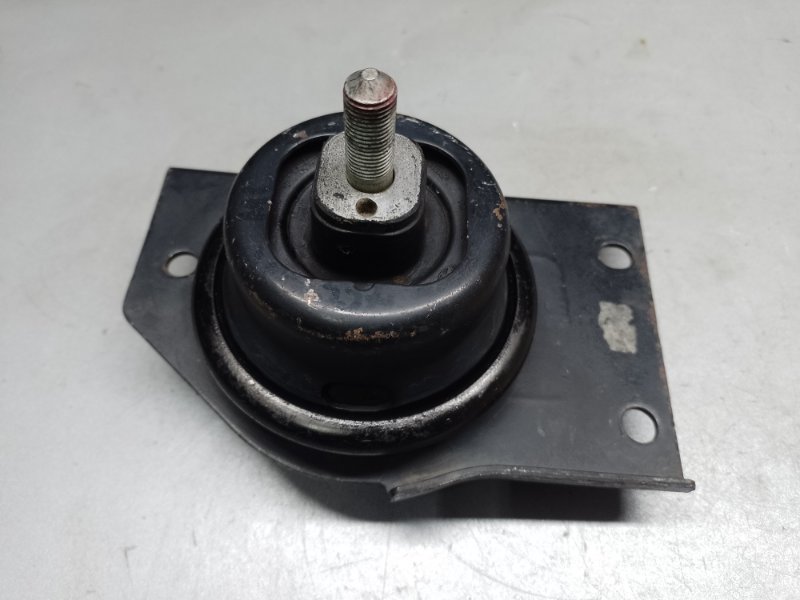 Подушка двигателя правая HYUNDAI ACCENT MC 06-10 21810-1G100 Б/У