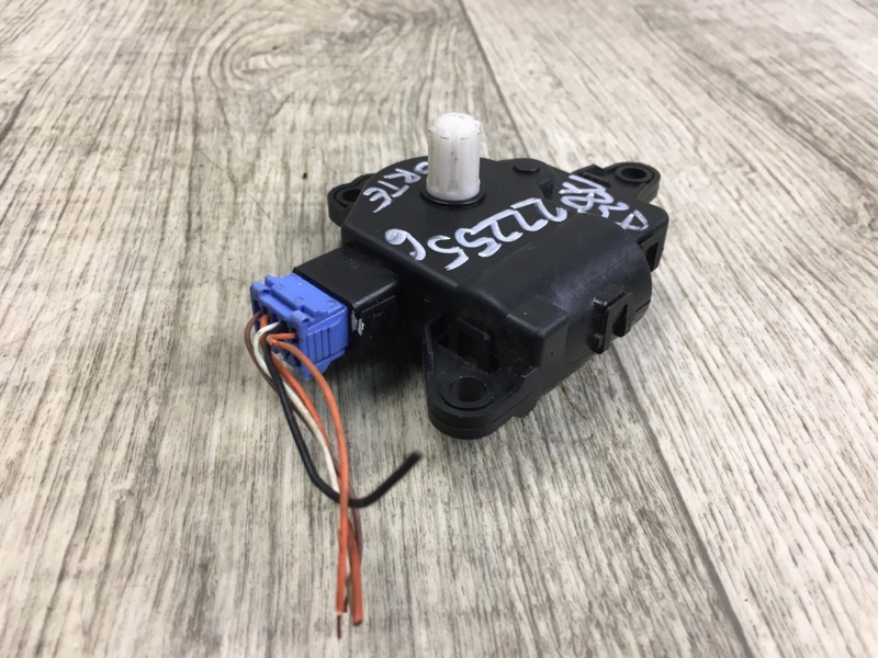 Моторчик заслонки печки KIA FORTE YD 12- YD 1.8 G4NB