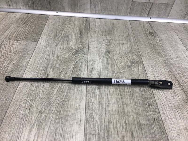 Амортизатор крышки багажника AURIS 06-12 Амортизатор крышки багажника AURIS 06-12