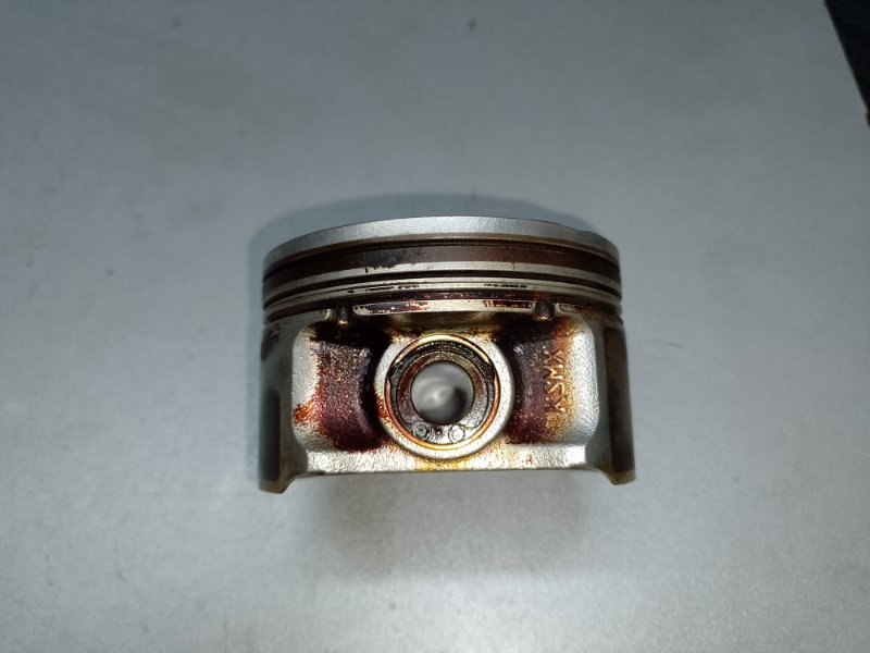 Поршень NISSAN NV200 USA 13- 2017 Минивэн 2.0L 4 12010-ET01B Б/У