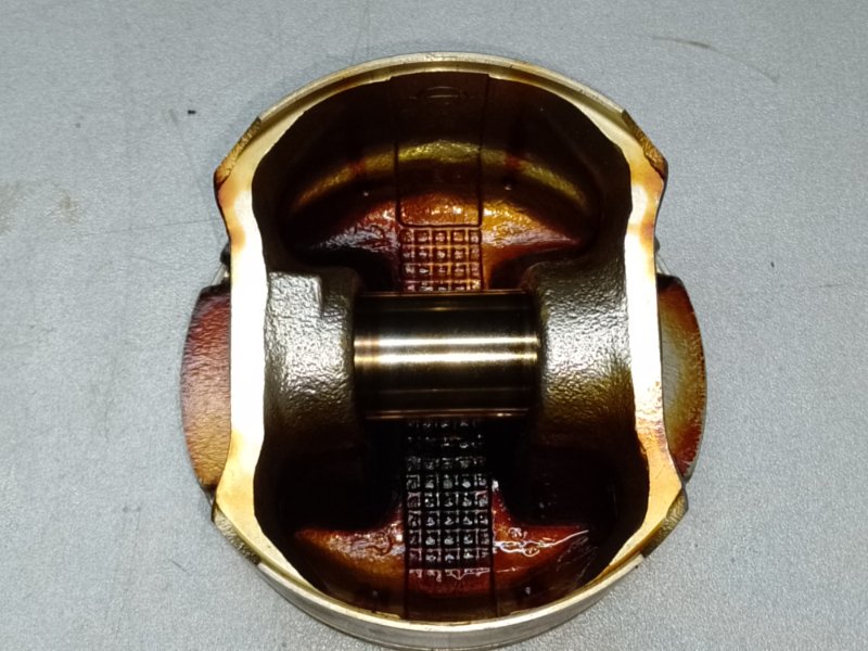 Поршень NISSAN NV200 USA 13- Минивэн 2.0L 4