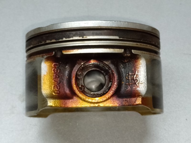 Поршень NISSAN NV200 USA 13- 2017 Минивэн 2.0L 4 12010-ET01B Б/У