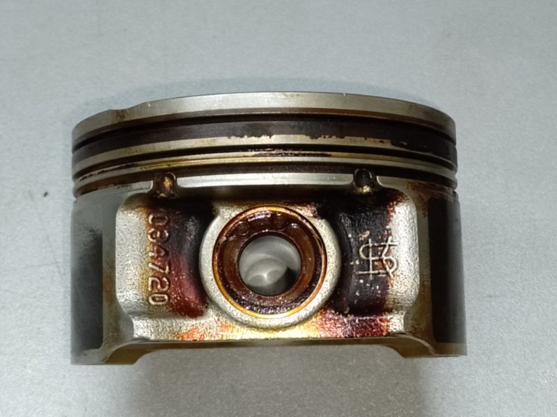 Поршень NISSAN NV200 USA 13- 2017 Минивэн 2.0L 4 12010-ET01B Б/У