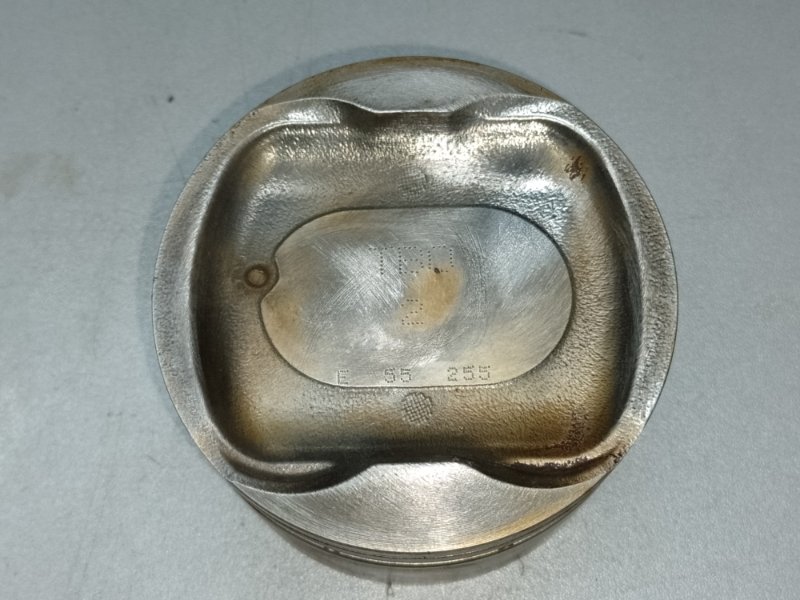 Поршень NV200 USA 13- 2017 Минивэн 2.0L 4