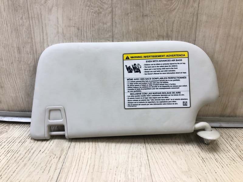 Козырек солнцезащитный передний правый FORD ESCAPE 12-19 CJ5Z-7804104-DB Б/У