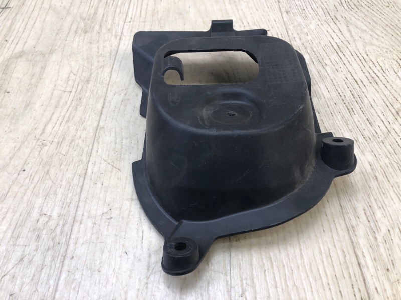 Кронштейн противотуманной фары передний левый ESCAPE 12-19