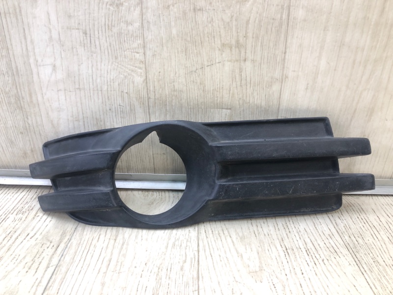 Накладка противотуманной фары DODGE JOURNEY 08-20 5113232AA Б/У