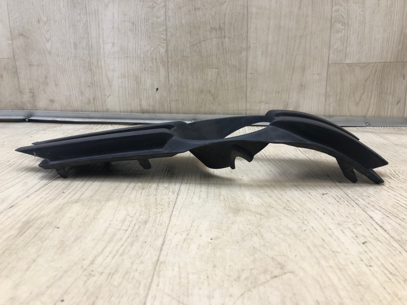 Накладка противотуманной фары DODGE JOURNEY 08-20