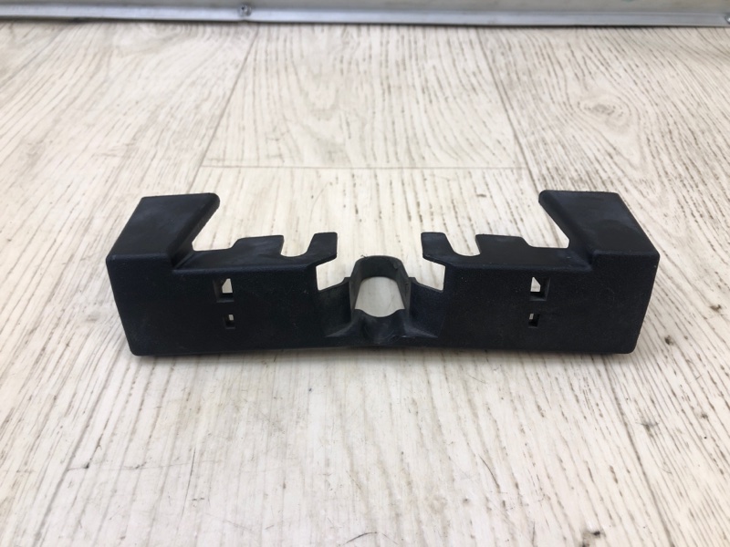 Накладка замка капота MAZDA 3 BM 13-19 BJS7-56627 Б/У