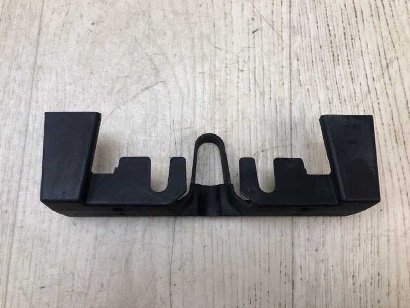 Накладка замка капота 3 BM 13-19