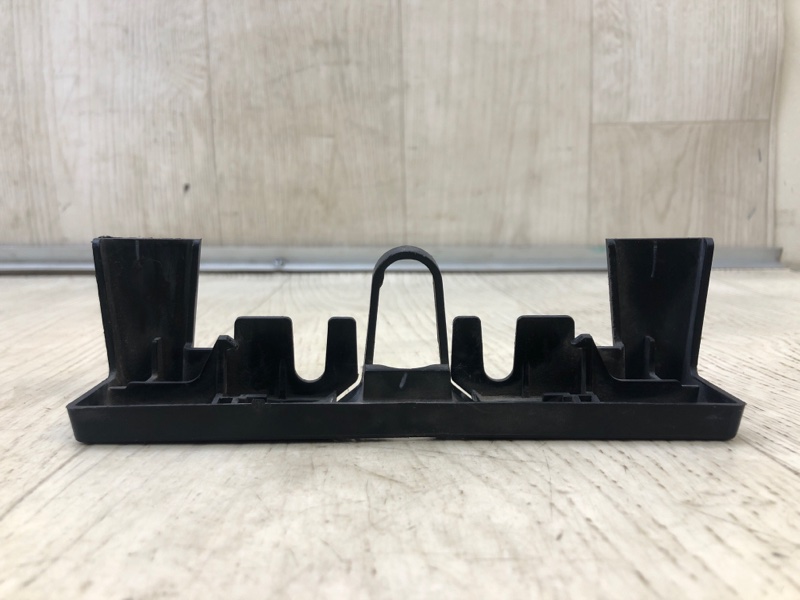 Накладка замка капота MAZDA 3 BM 13-19