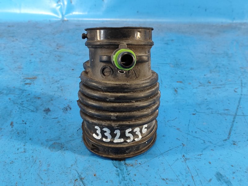 Запчасть патрубок воздушного фильтра MAZDA 6 GH 07-12 2009 2.5 L (L5-VE) L518-13-220A Б/У Патрубок воздушного фильтра MAZDA 6 GH 07-12 2009 2.5 L (L5-VE) L518-13-220A Б/У