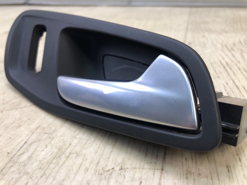 Ручка двери внутренняя передняя правая ESCAPE 12-19