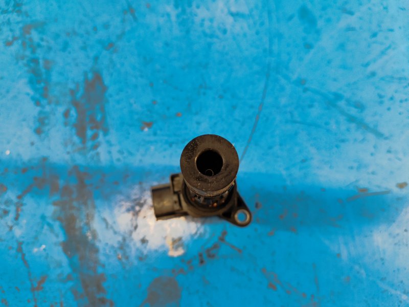 Катушка зажигания 6 GH 07-12 2009 2.5 L (L5-VE)