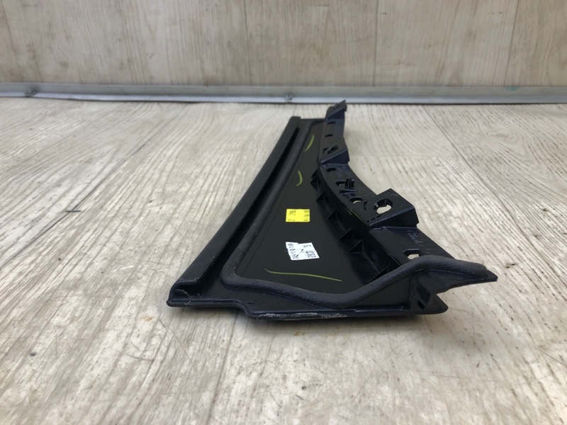 Накладка двери задняя левая ESCAPE 12-19 2018 TM2 1.5 M9MA