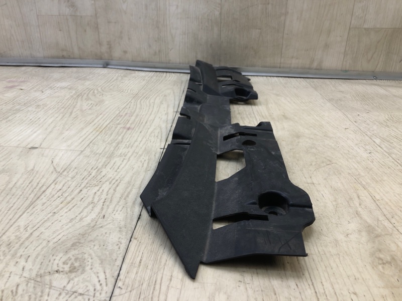 Накладка передней панели верх AUDI Q8 E-TRON 19-