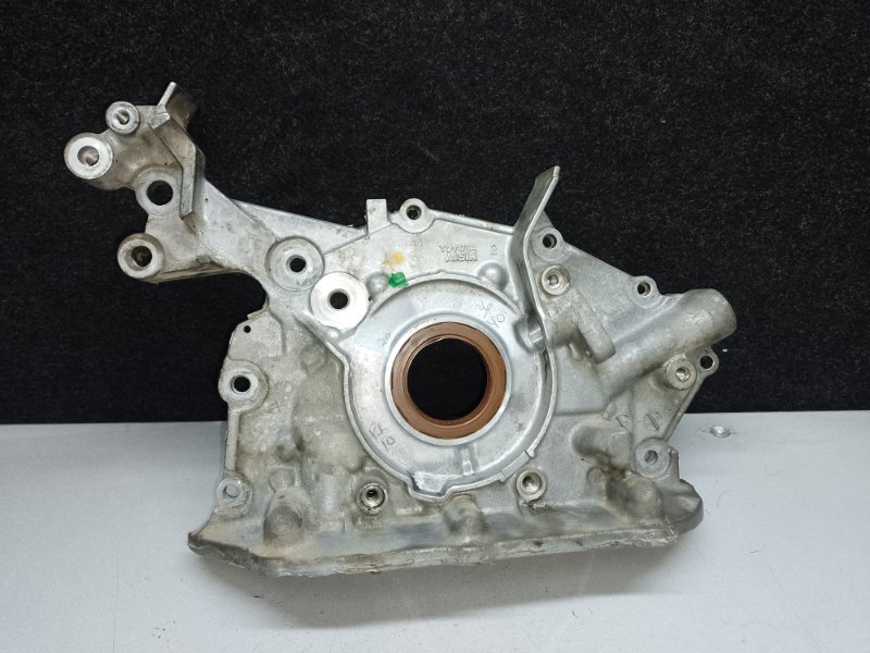 Масляный насос TOYOTA SIENNA 03-10 3.3 3MZ-FE 15100-0A040 Б/У