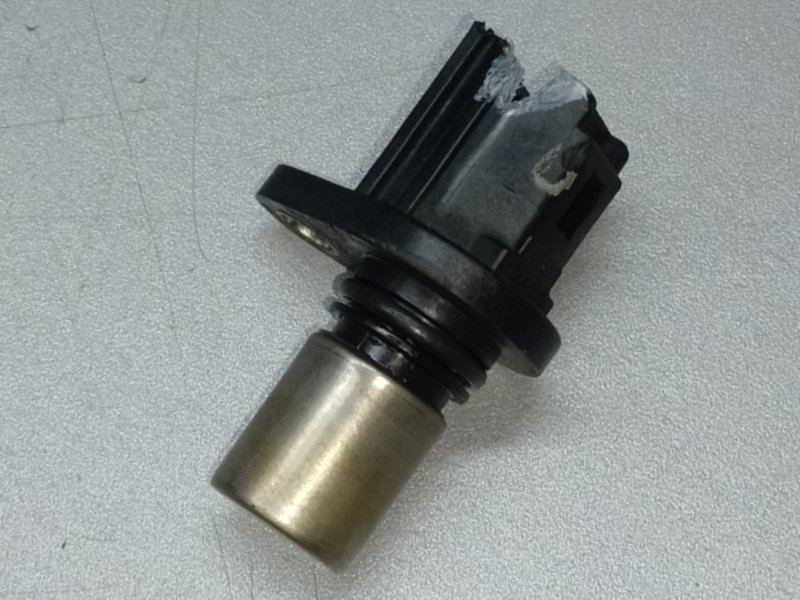 Датчик положения распредвала TOYOTA SIENNA 03-10 3.3 3MZ-FE 90080-19014 Б/У