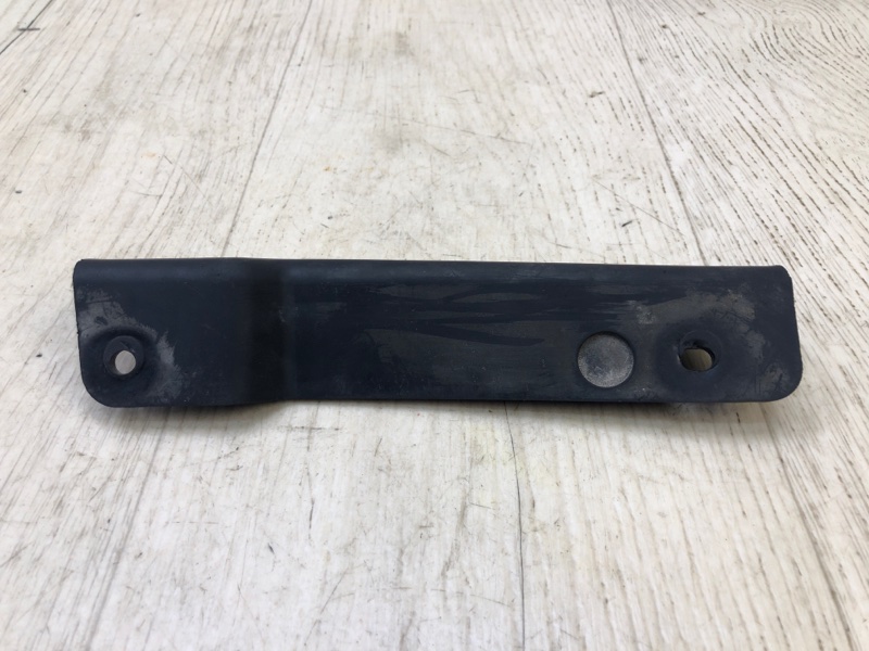 Брызговик передний правый RX350/450 15-22