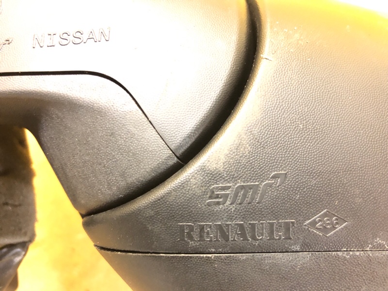 Зеркало левое LEAF 18-