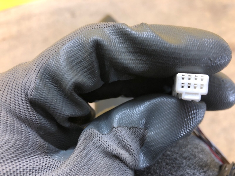 Зеркало левое LEAF 18-