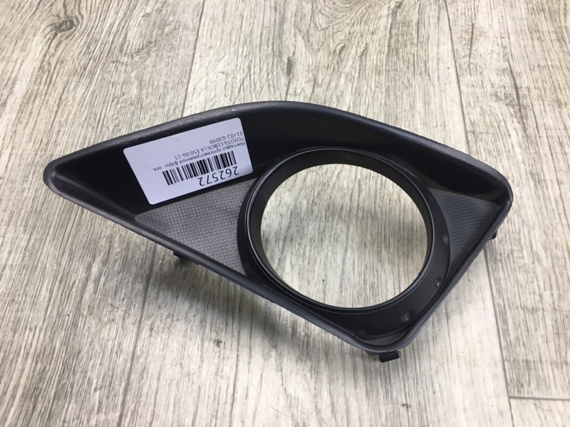 Накладка противотуманной фары левая COROLLA 150 06-13