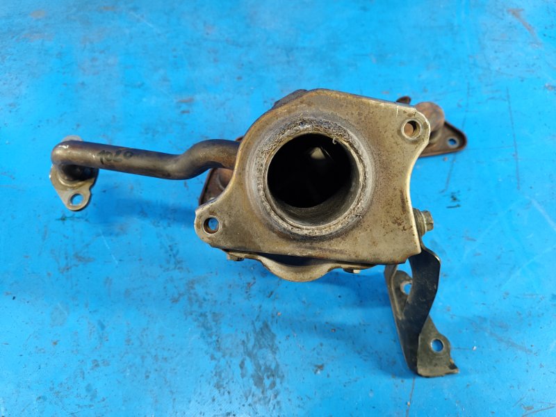 Коллектор выпускной PRIUS - 30 09-17 2012 ZVW30 1.8 2ZRFXE