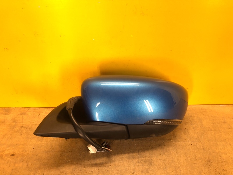 Зеркало левое LEAF 18-