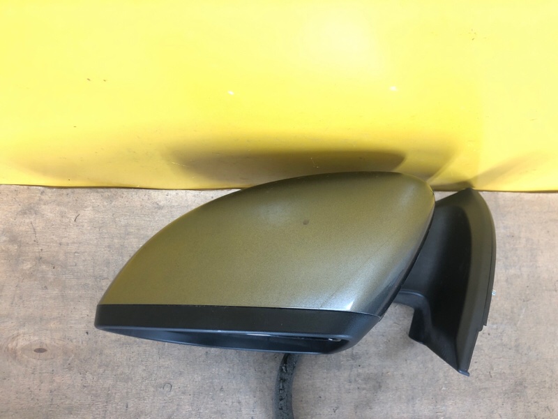 Зеркало левое NISSAN LEAF 18-