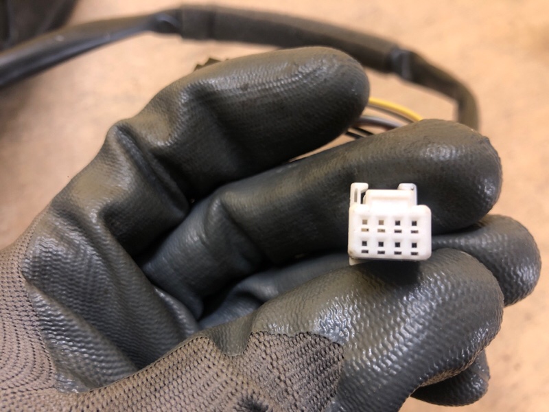 Зеркало левое LEAF 18-