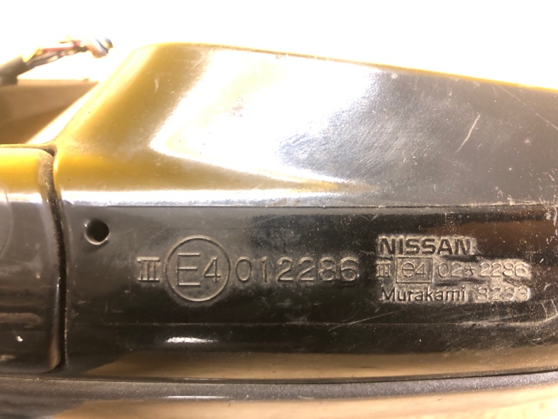 Зеркало правое MURANO Z50 02-07