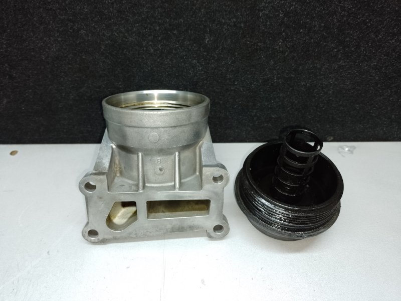 Запчасть корпус масляного фильтра MAZDA 3 BL 09-13 LF02-14-310A Б/У Корпус масляного фильтра MAZDA 3 BL 09-13 LF02-14-310A Б/У