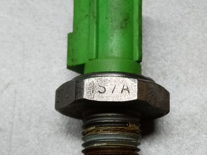 Датчик давления масла ДВС MAZDA 3 BL 09-13 Датчик давления масла ДВС MAZDA 3 BL 09-13