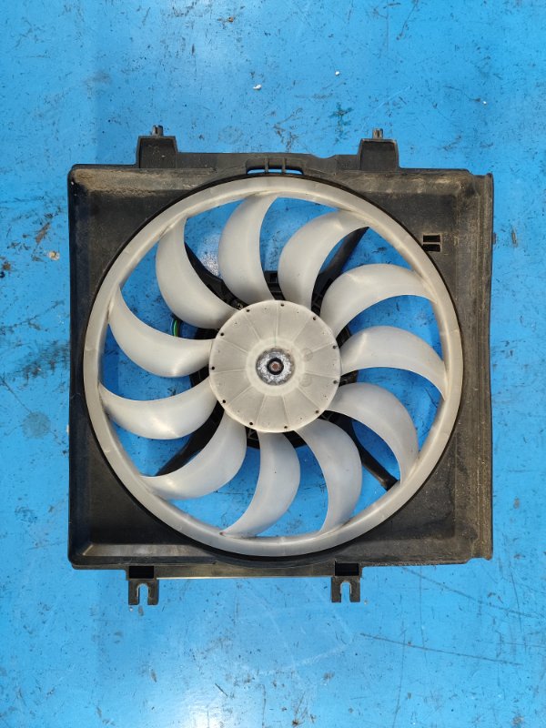 Диффузор вентилятора основного радиатора правый OUTBACK 09-14 BR 2.0 diesel