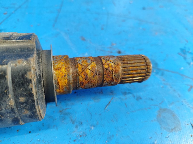 Привод передний правый SUBARU OUTBACK 09-14 BR 2.0 diesel