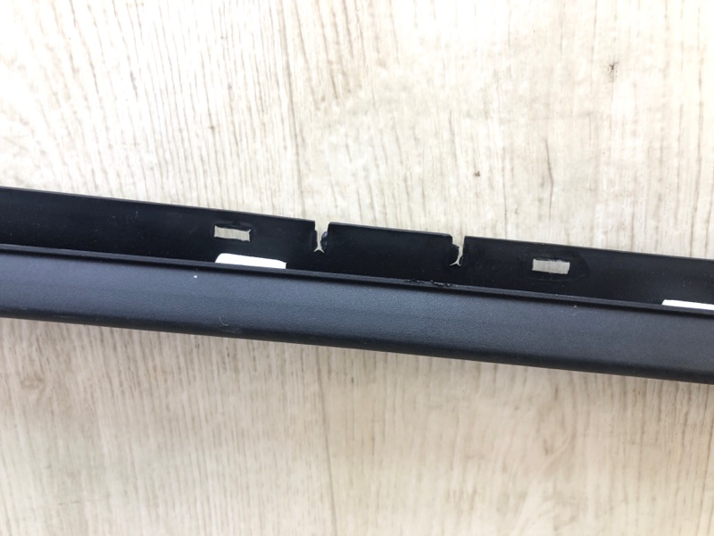 Накладка двери внутренняя задняя правая ESCAPE 12-19